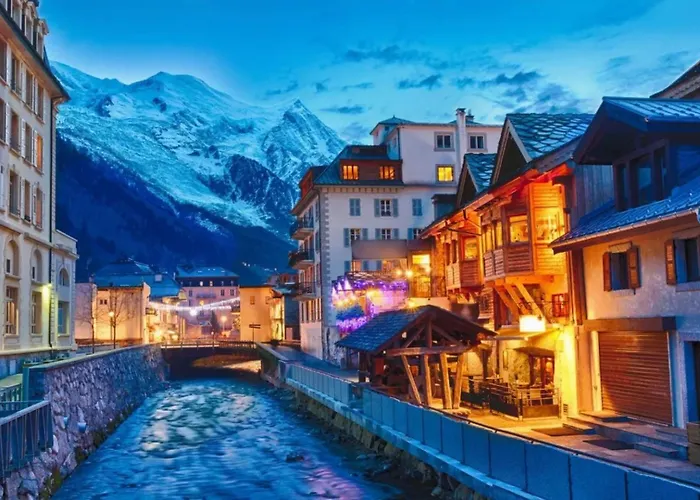 Apartment Germain Close To Chamonix Mont Blanc Apartment *